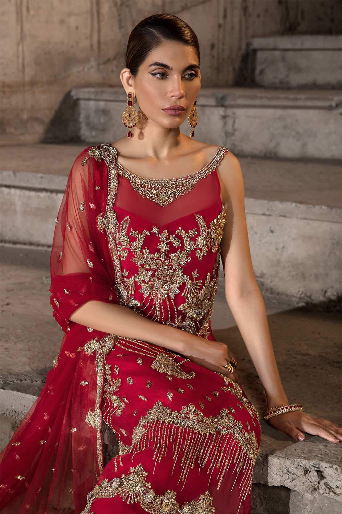 Pakistani Red Embellished Organza Salwar Kameez (3-Piece) - Image 4