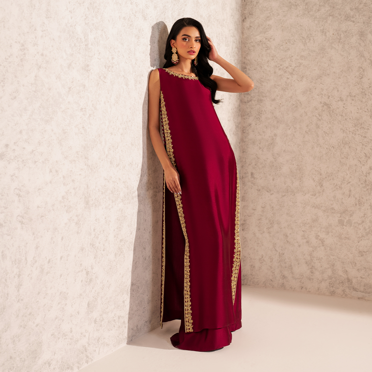 Pakistani Scarlet Embroidered Pure Tissue Silk Salwar Kameez (3-Piece) - Image 5