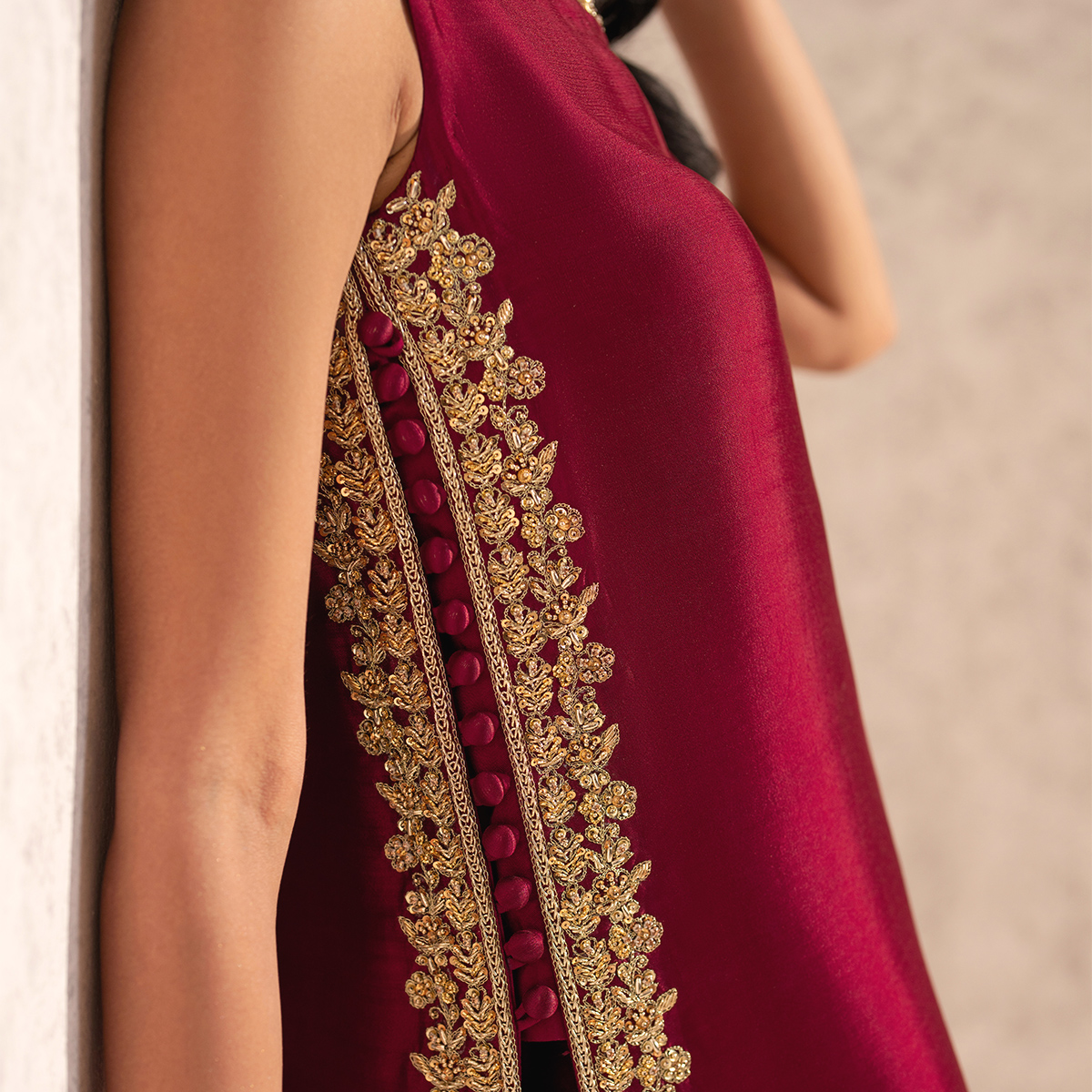 Pakistani Scarlet Embroidered Pure Tissue Silk Salwar Kameez (3-Piece) - Image 8