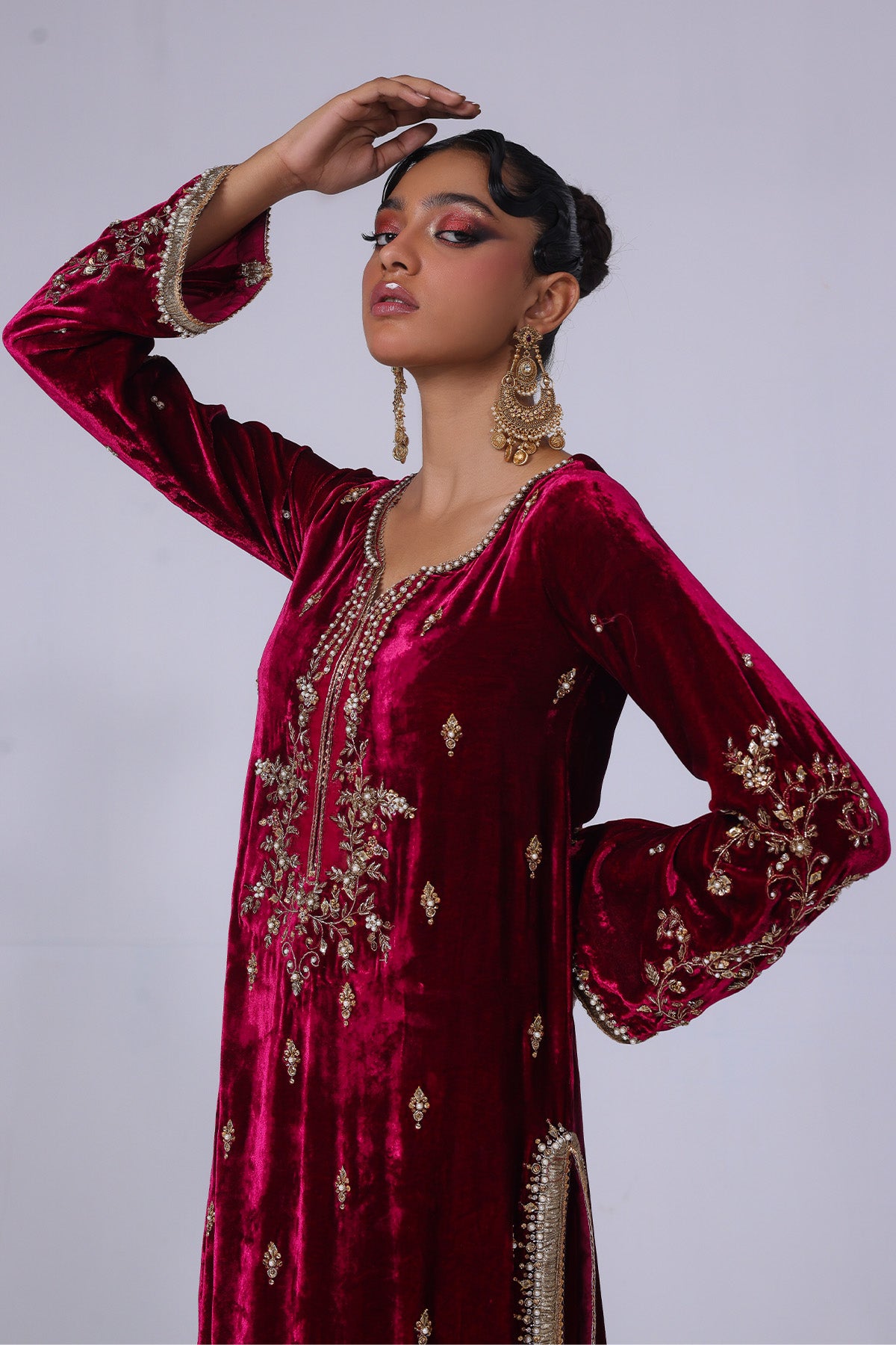 Cherry Red Embellished Velvet Salwar Kameez (2-Piece) - Image 3