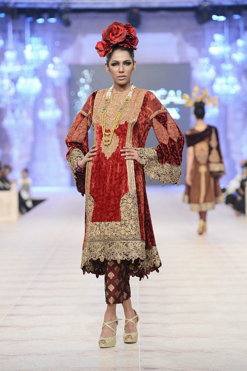 Pakistani Red Marrori Embroidered Double Palachi Velvet Salwar Kameez (2-Piece) - Image 1