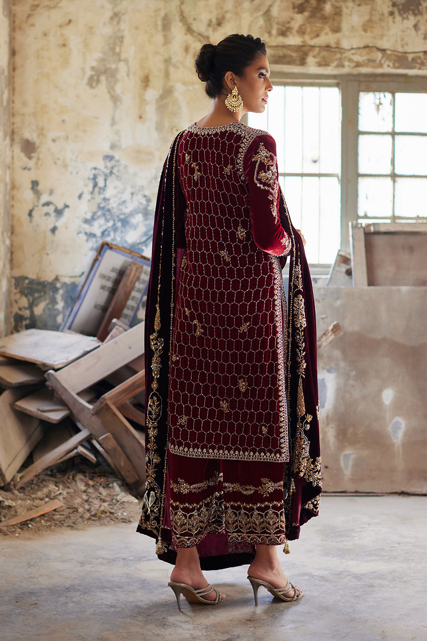 Deep Red Zardozi Velvet Kurta Set (3-Piece) - Image 3