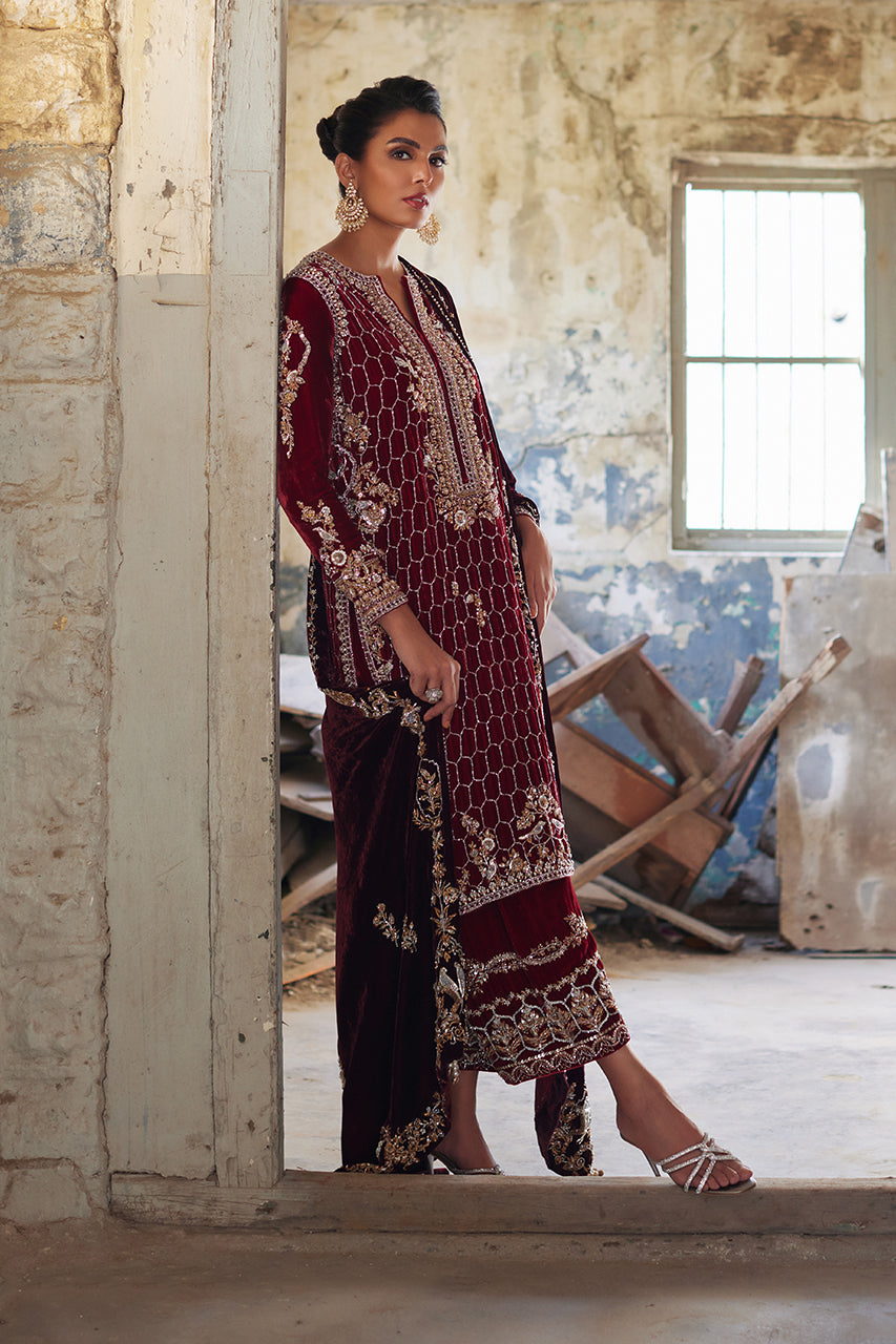 Deep Red Zardozi Velvet Kurta Set (3-Piece) - Image 6