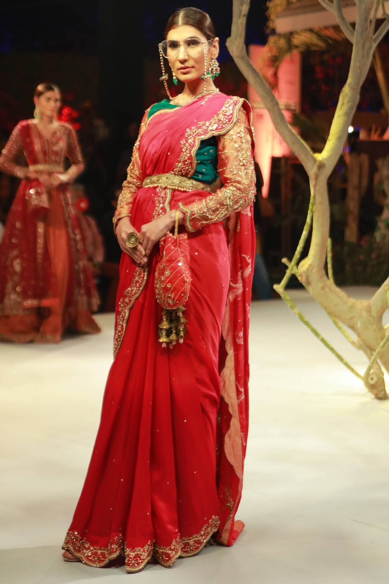 Red Zardozi Aari Raw Silk Saree (3-Piece) - Image 3