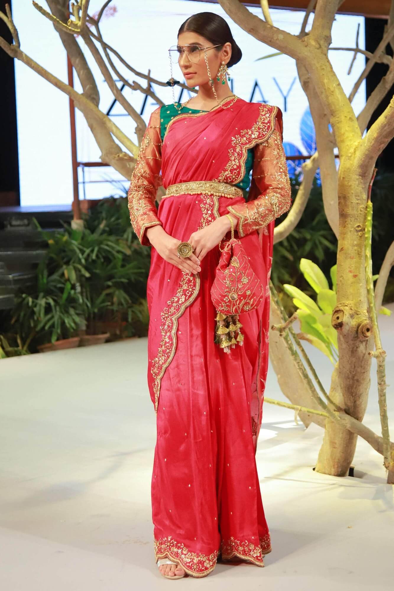 Red Zardozi & Aari Raw Silk Saree (3-Piece) - Image 4