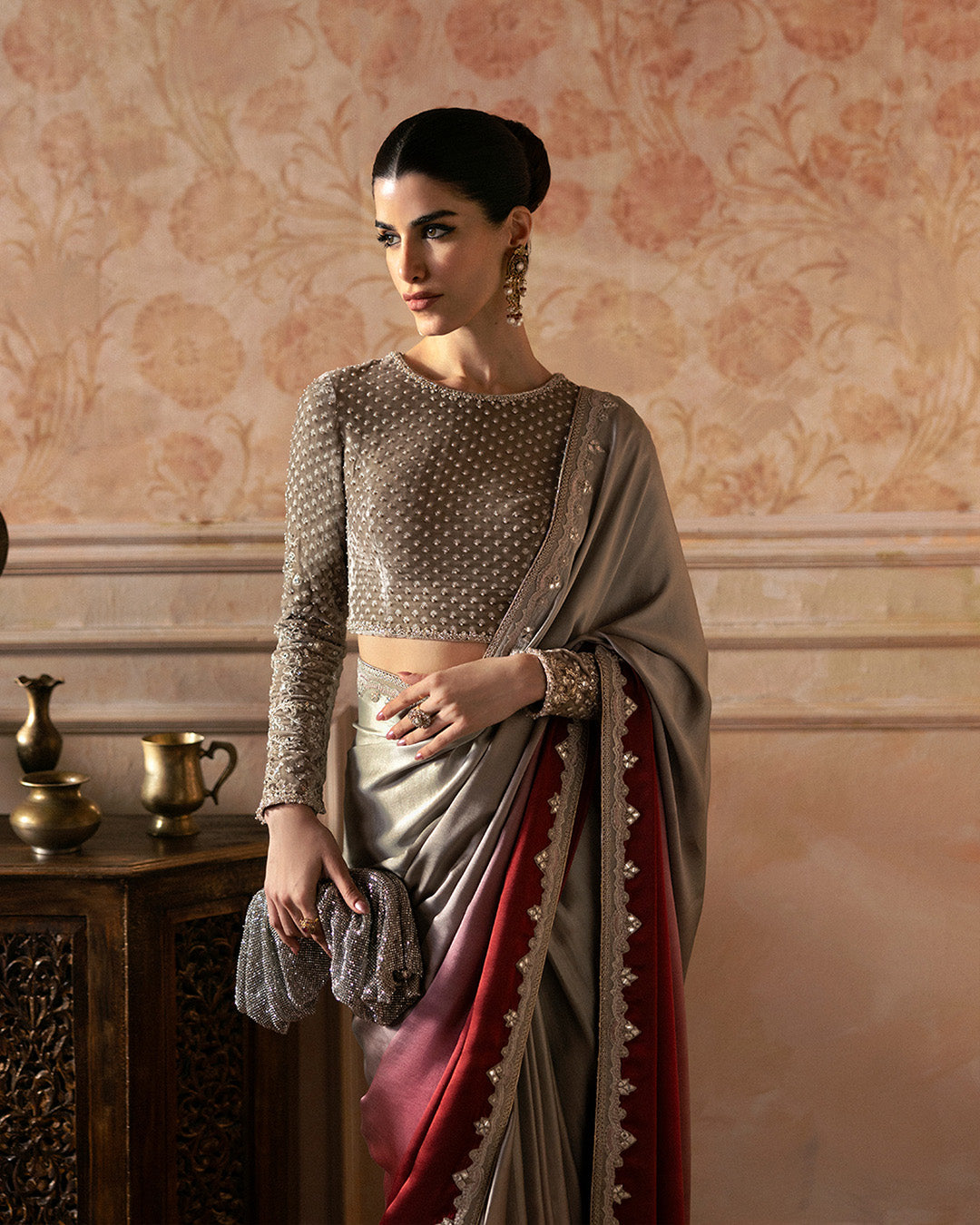 Ombre Red Embroidered Silk Saree with Velvet Blouse (2-Piece) - Image 5