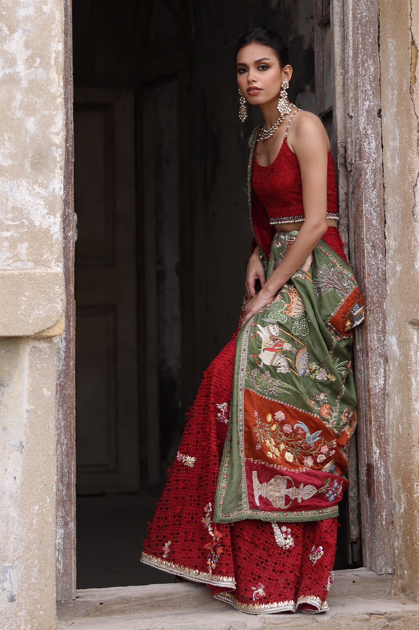 Red Cutwork Organza Sharara with Jamawar Chaddar (3-Piece) - Image 4