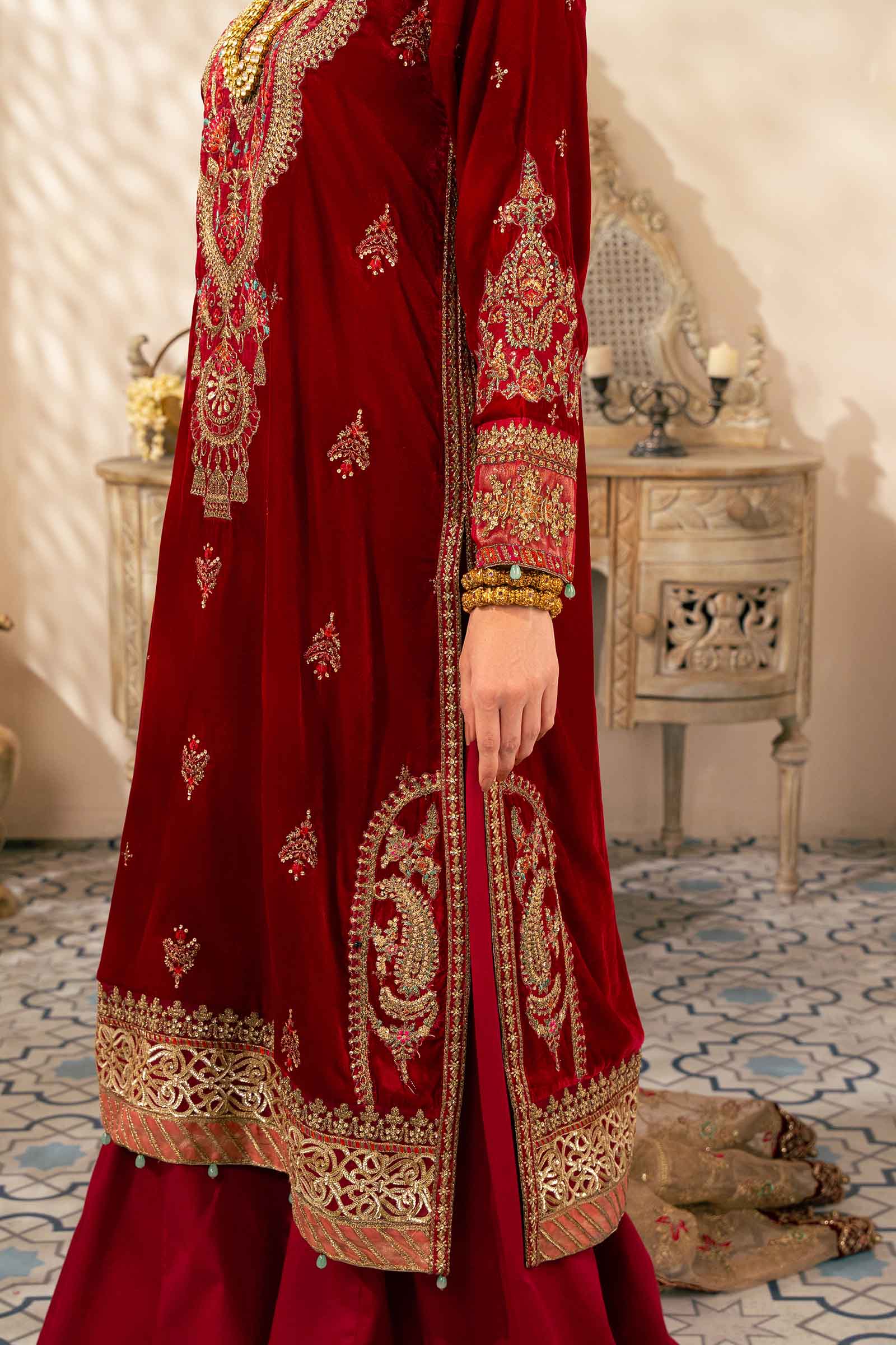 Pakistani Deep Red Embroidered Velvet Sharara Suit (3-Piece) - Image 4