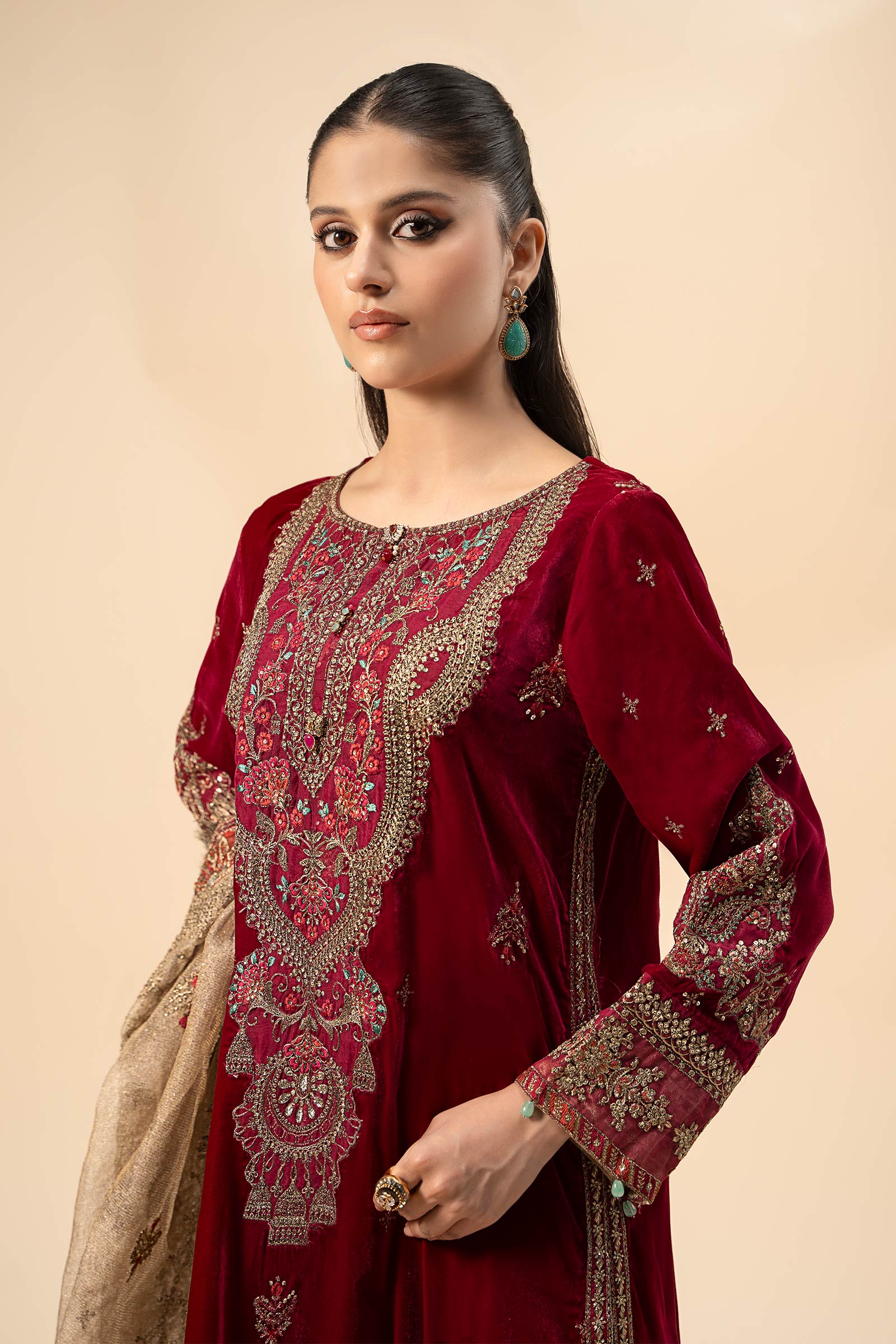 Pakistani Deep Red Embroidered Velvet Sharara Suit (3-Piece) - Image 9