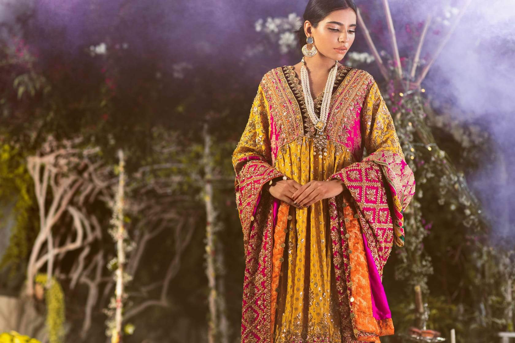 Pakistani Deep Red Zardozi Velvet Bridal Shawl (1-Pc) - Image 3