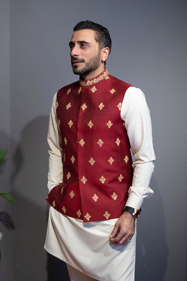 Burn Red Hand-Embroidered Cotton Silk Waistcoat (2-Piece) - Image 2