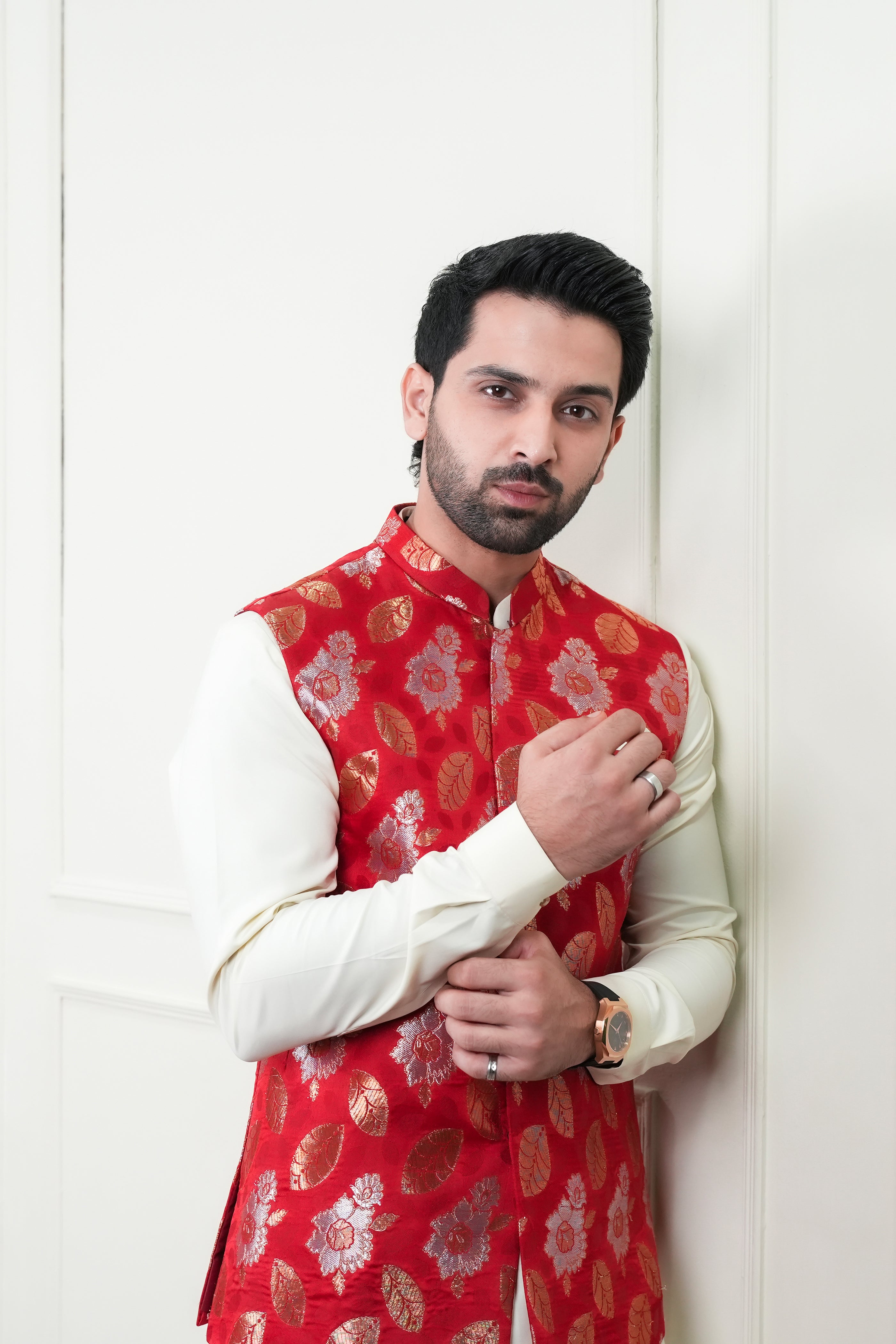 Red Jamawar Waistcoat Kurta Pajama (3-Piece) - Image 3