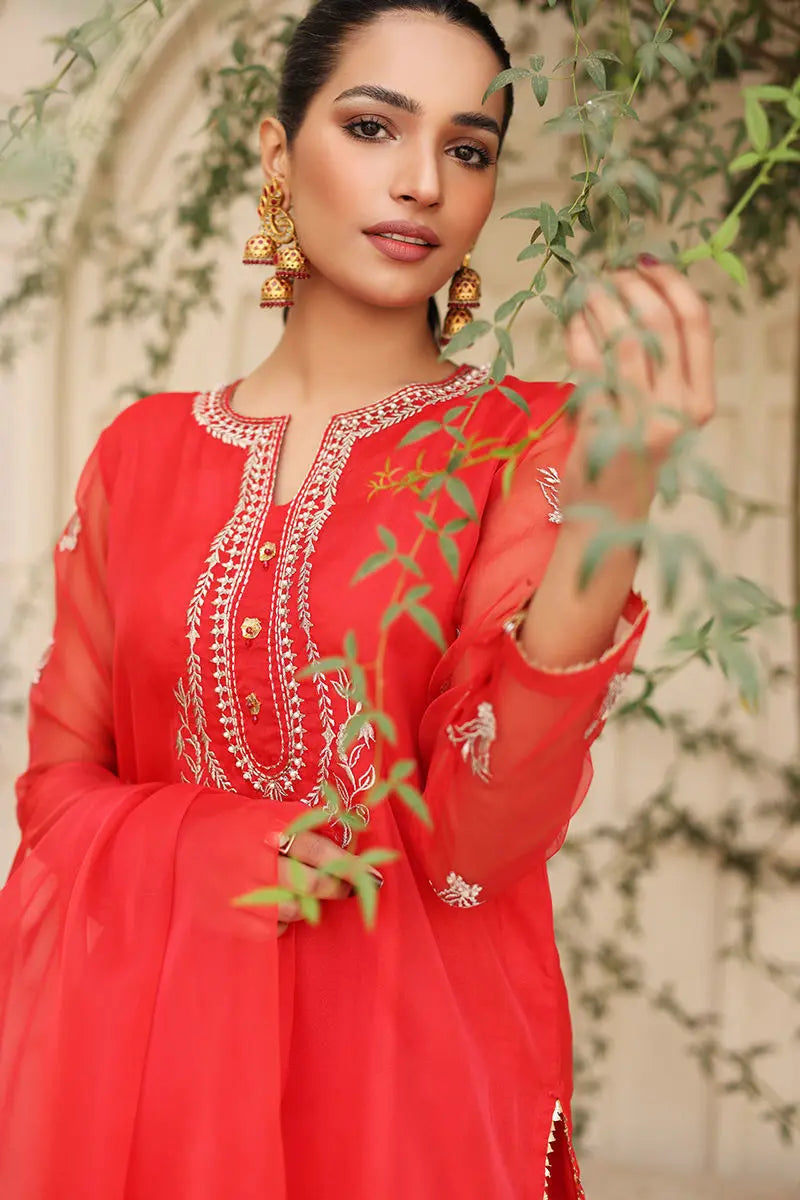 Red Embroidered Organza Gharara Set (3-Piece) - Image 4