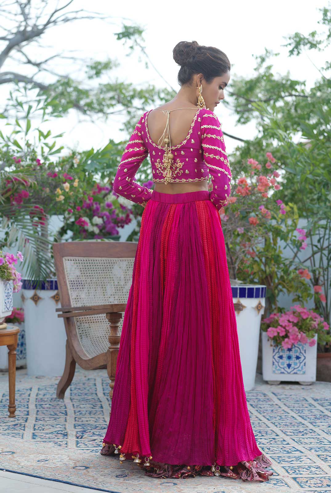 Pakistani Crimson Embroidered Raw Silk Choli with Crushed Lehenga (3-Piece) - Image 3