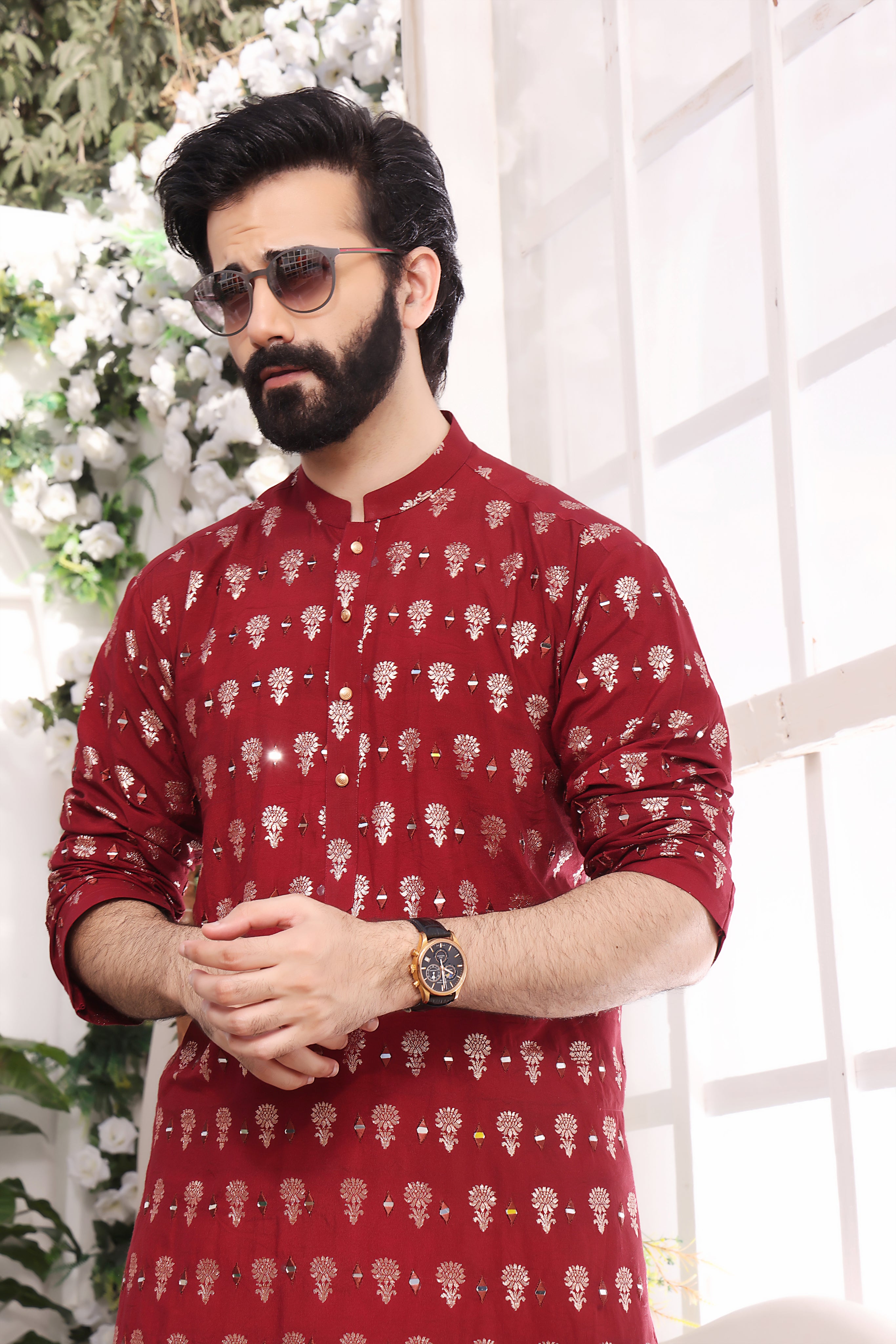 Red Mirror Work Cotton Silk Kurta Pajama (2-Piece) - Image 2