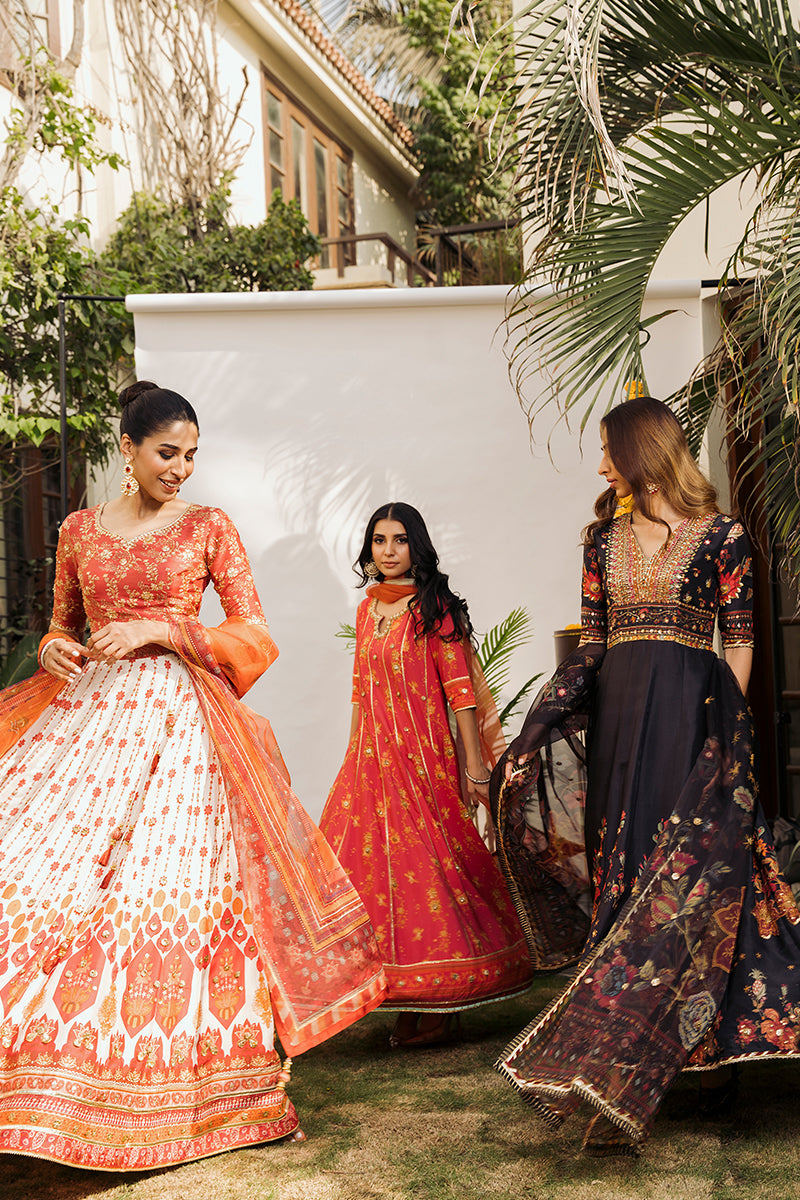 Pakistani Cherry Red Embroidered Khaddi Silk Pishwas (2-Piece) - Image 4