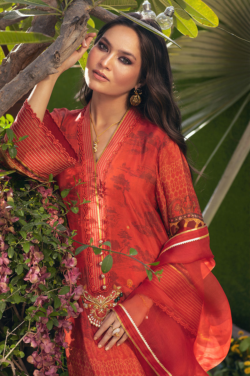 Crimson Printed Pure Crepe Silk Salwar Kameez (3-Piece) - Image 4