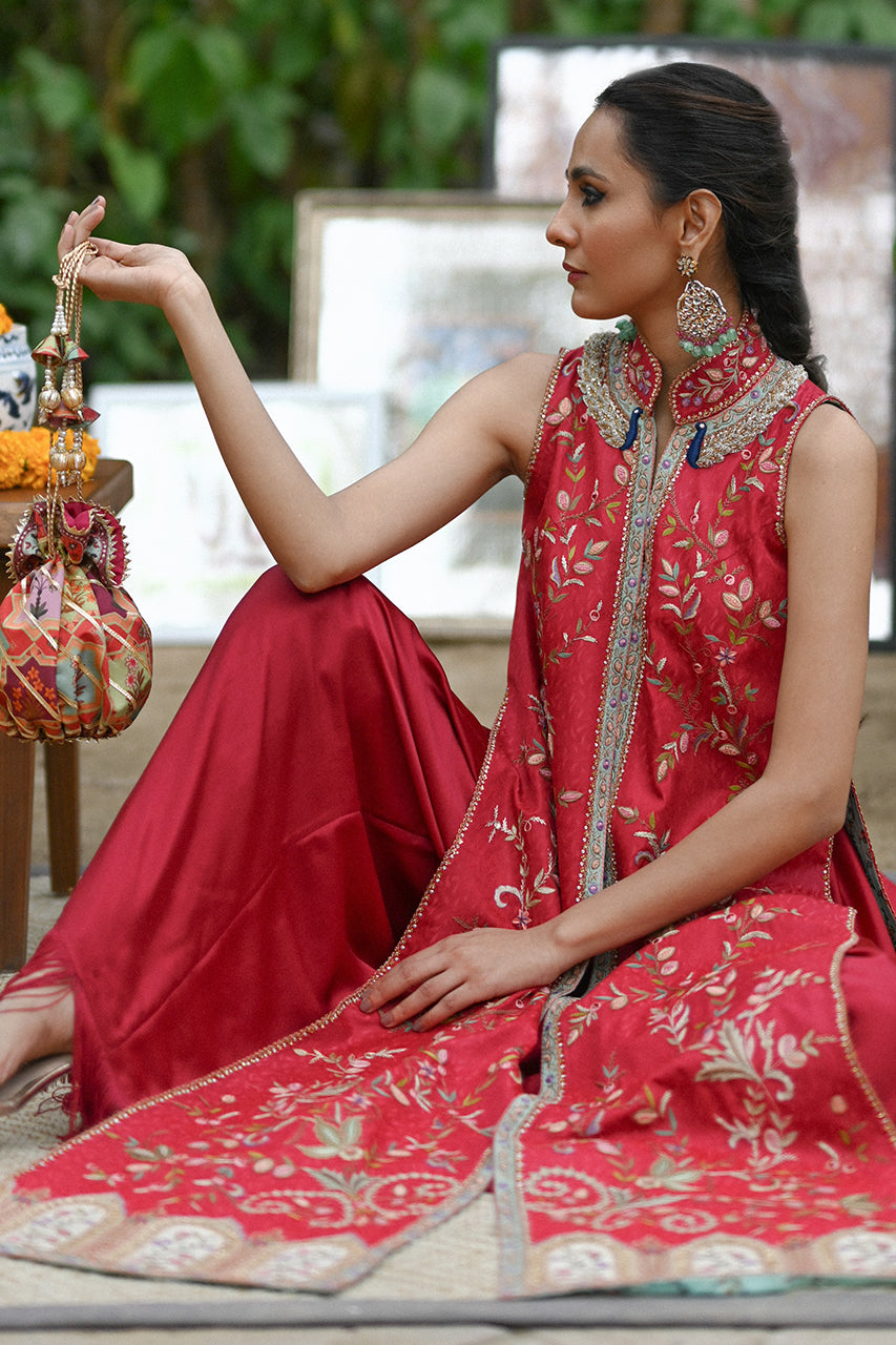 Pakistani Cherry Red Haath-Aari Jamawar Jacket Set (2-Piece) - Image 11