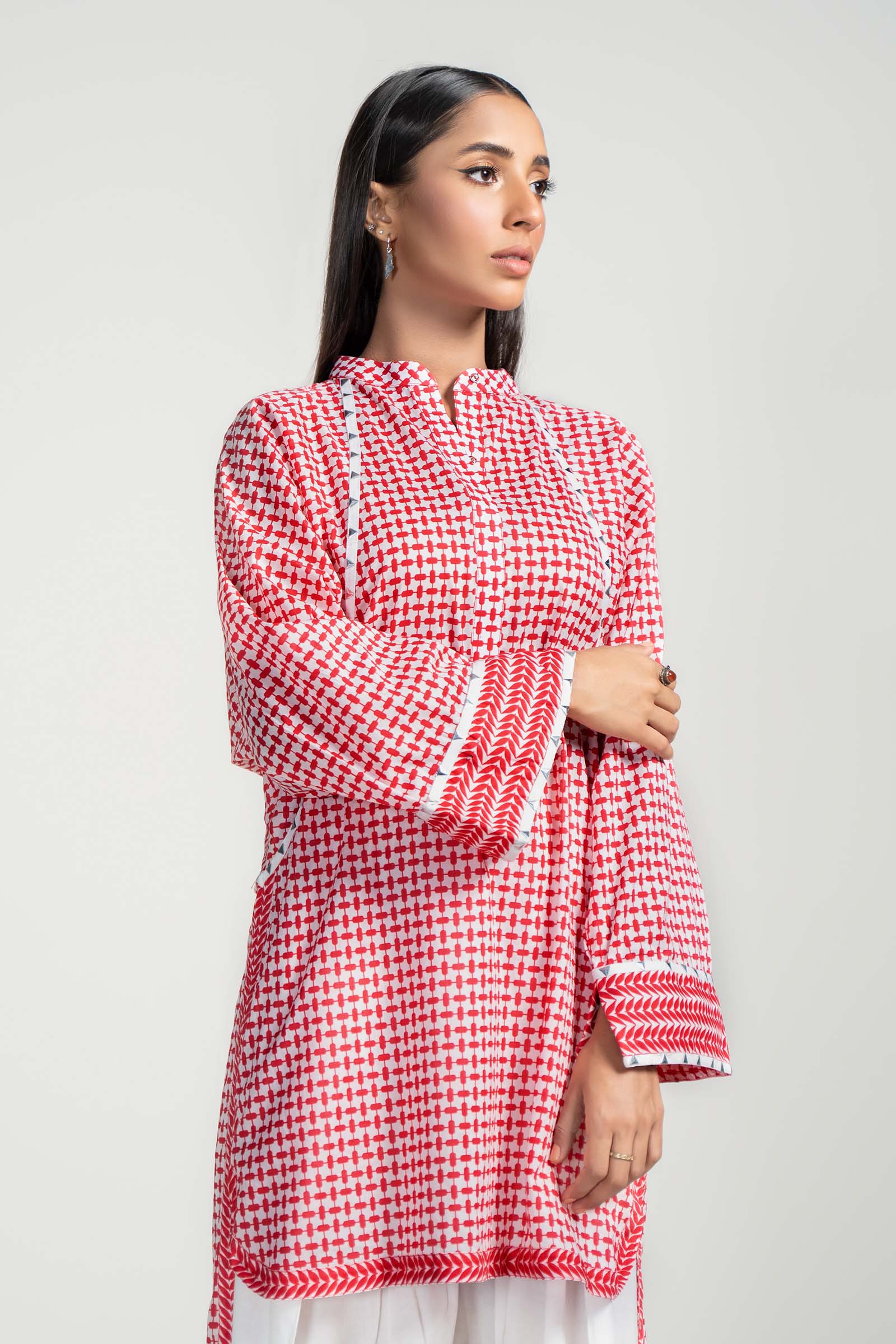 Pakistani Red Printed Lawn Salwar Kameez (2-Piece) - Image 4