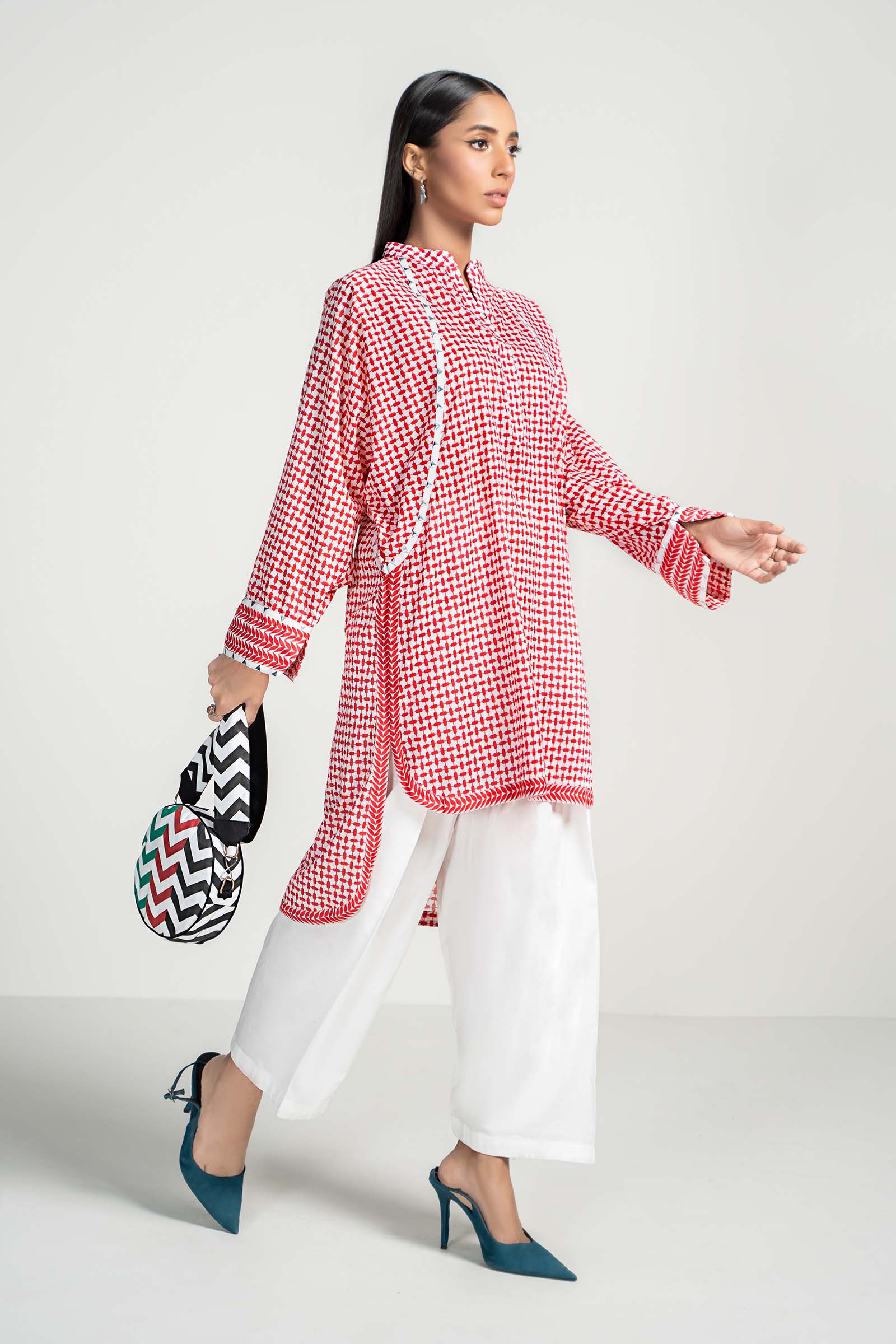 Pakistani Red Printed Lawn Salwar Kameez (2-Piece) - Image 5