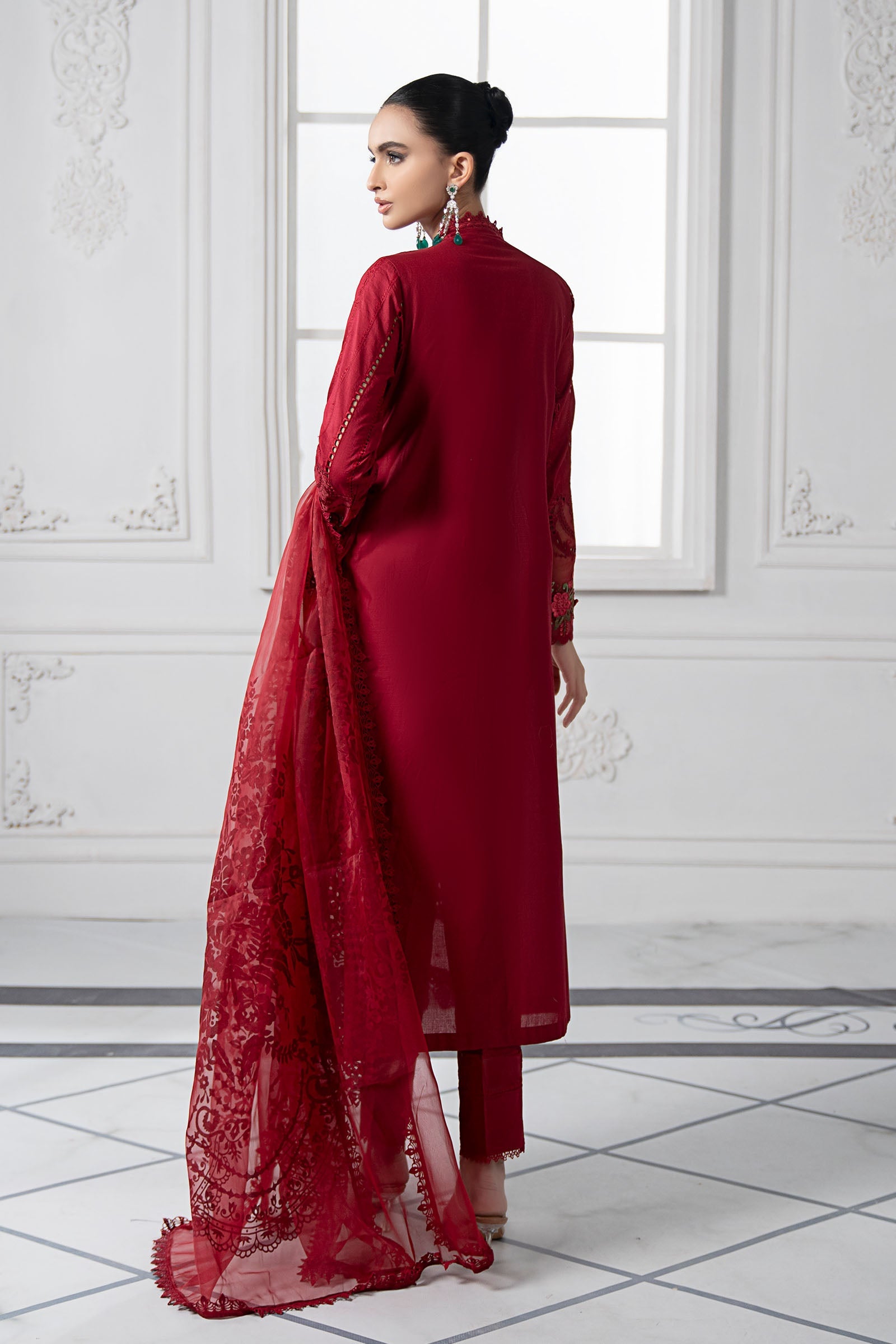 Pakistani Red Embroidered Lawn & Organza Straight-Cut Suit (3-Piece) - Image 10