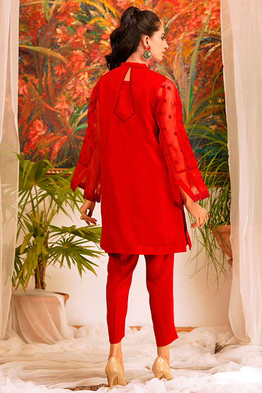 Red Embroidered Organza Kurti with Cotton Silk Pants (2-Piece) - Image 4