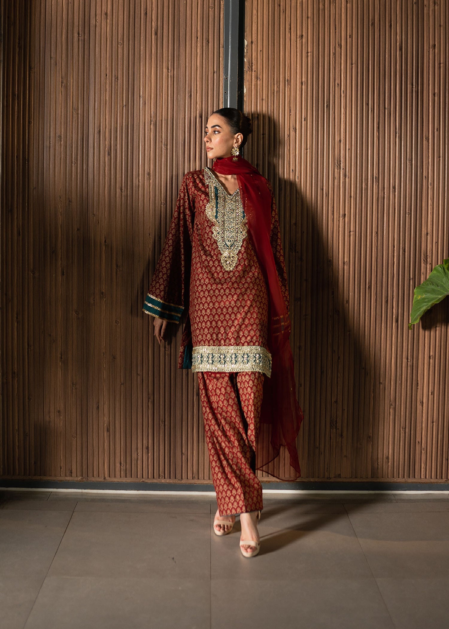 Pakistani Deep Red Hand-Embellished Raw Silk Kurta Set (3-Piece) - Image 2