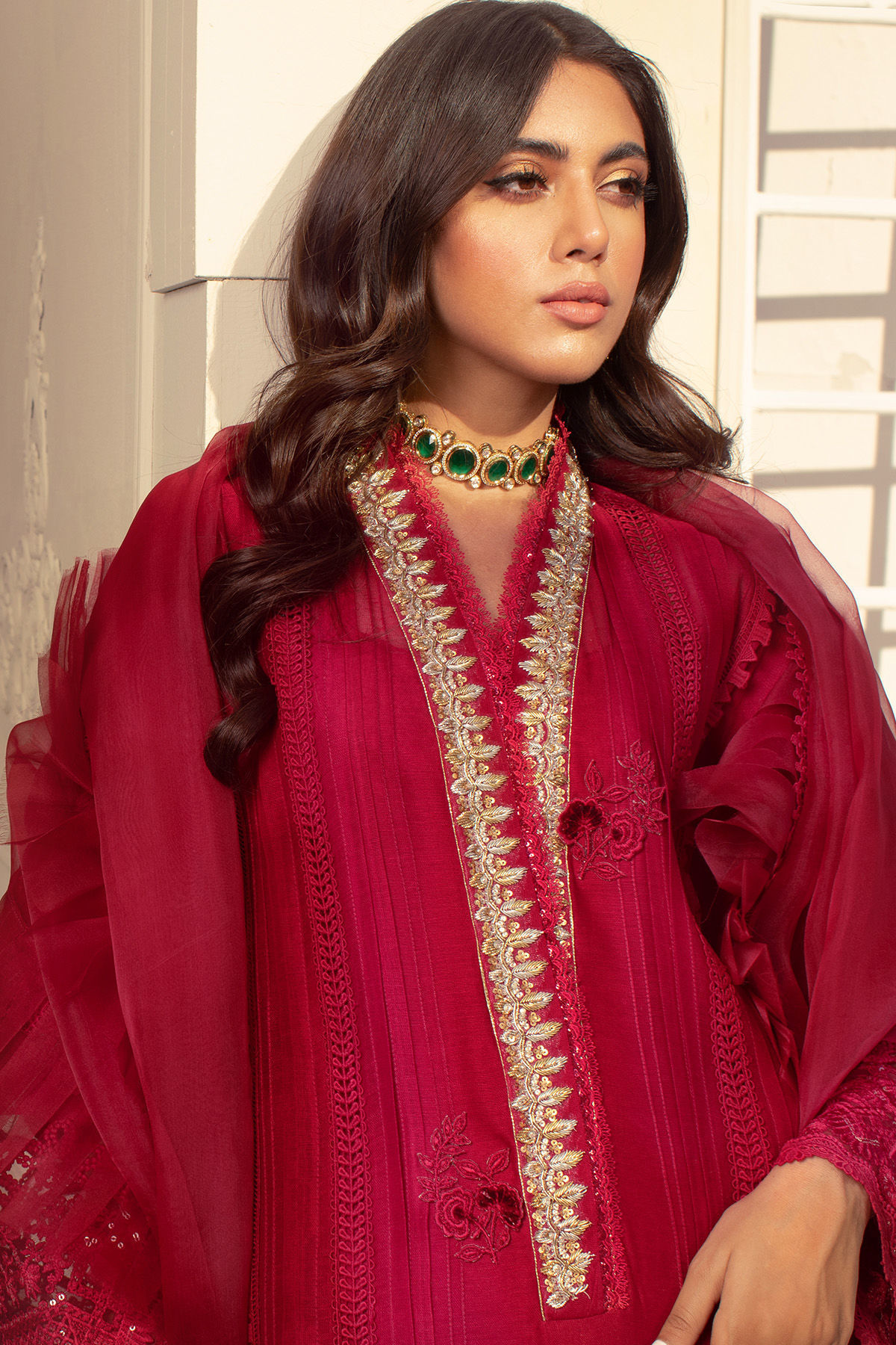 Ruby Zardozi Raw Silk Salwar Kameez (3-Piece) - Image 3