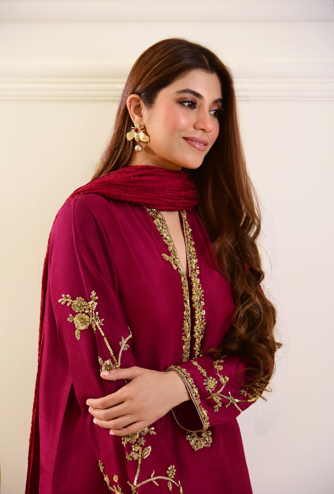 Ruby Red Zardozi Raw Silk Salwar Kameez (3-Piece) - Image 4