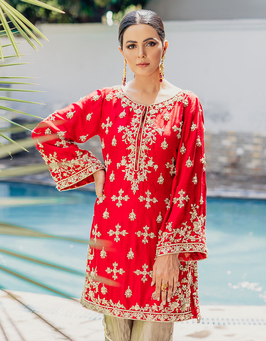 Pakistani Red Sari Embroidered Silk-Blend Kurta (2-Piece) - Image 2