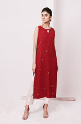 Red Eyelet-Embellished Long Kurta (2-Piece) - Image 6
