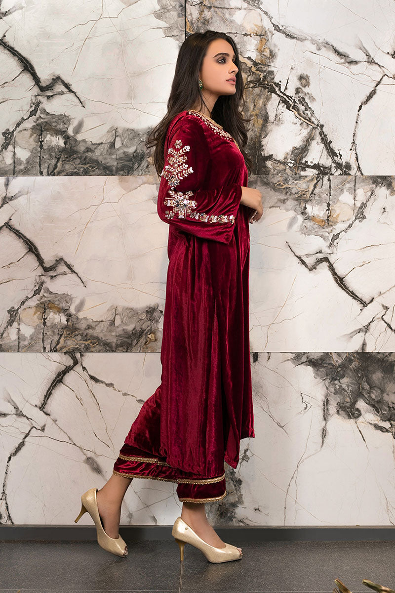 Deep Red Sheesha Embroidered Velvet Kurta Set (2-Piece) - Image 1