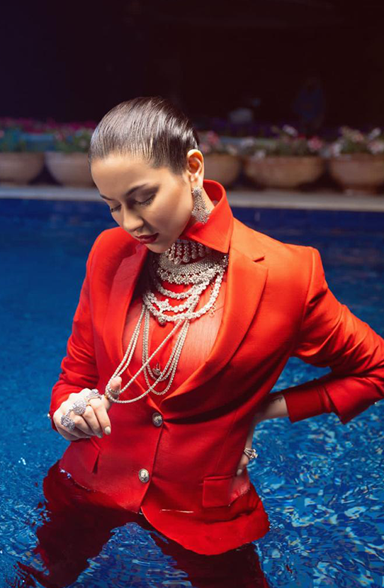 Pakistani Scarlet Red Silk & Chiffon Tailored Suit (2-Piece) - Image 2