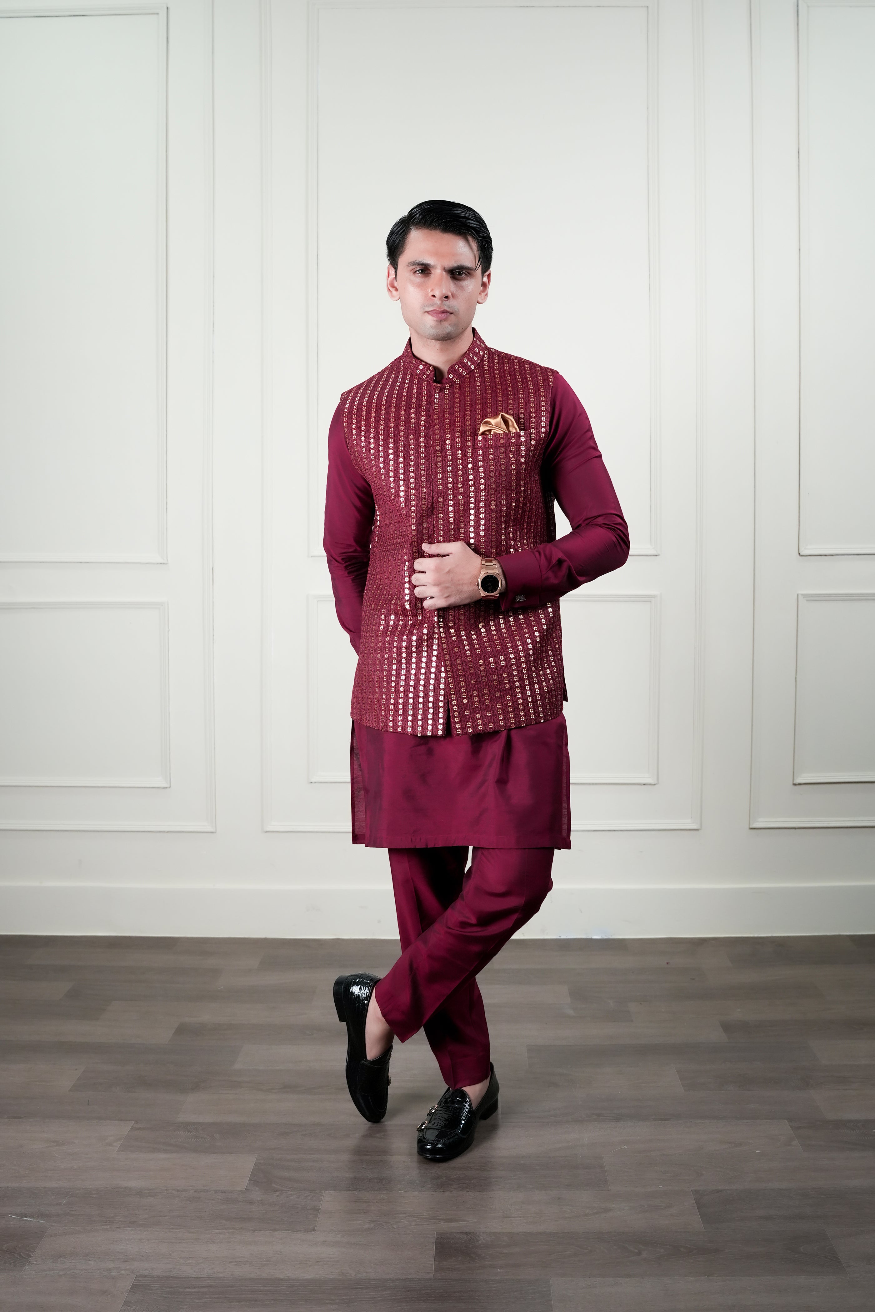 Red Golden Sequin Cotton Silk Waistcoat Kurta (3-Piece) - Image 2