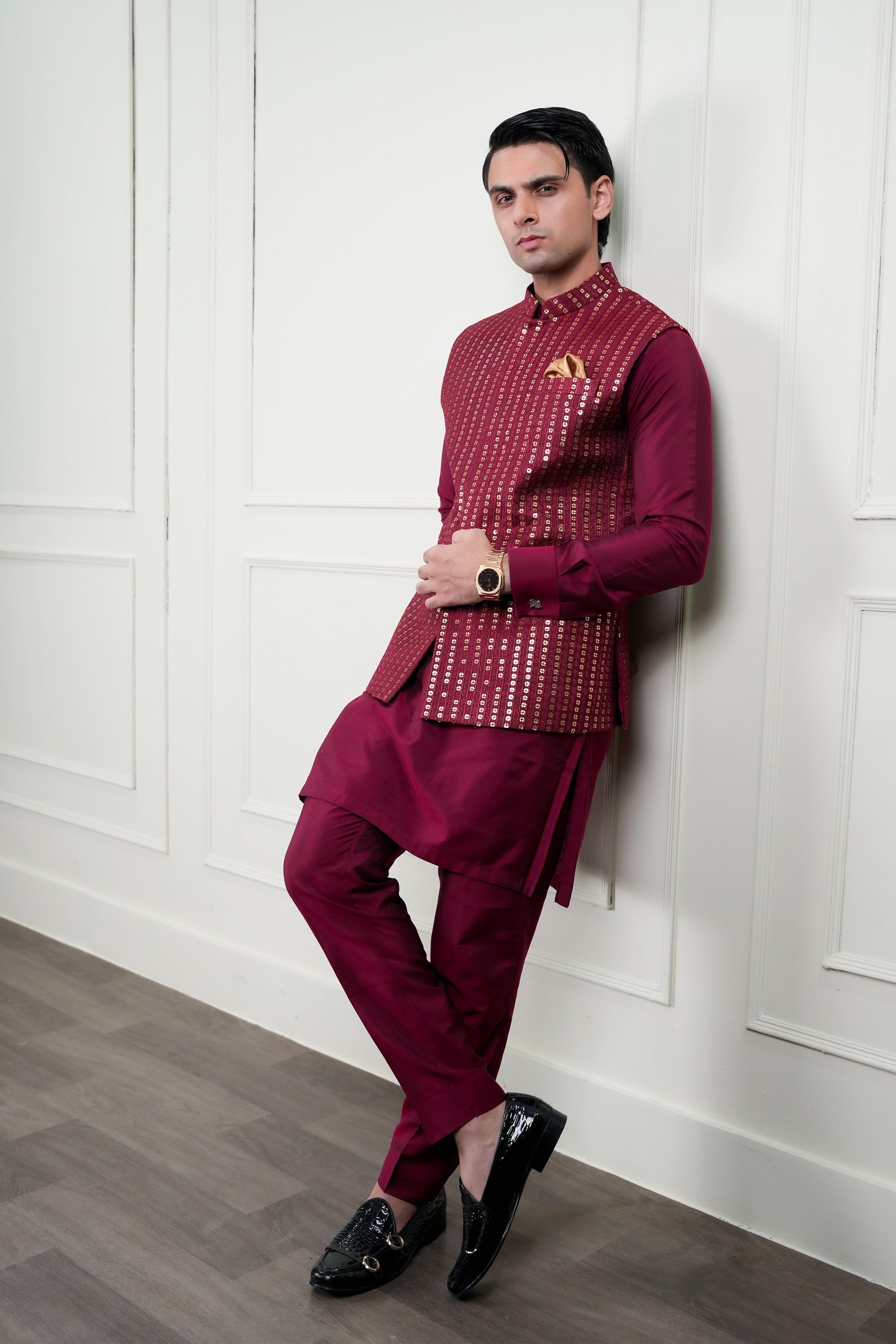 Red Golden Sequin Cotton Silk Waistcoat Kurta (3-Piece) - Image 9