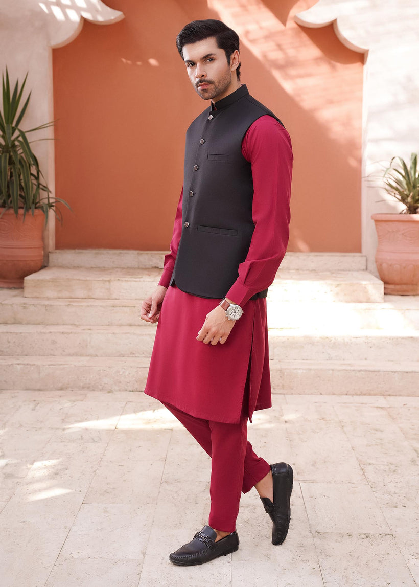 Black and Red Blended Waistcoat Kurta (3-Piece) - Image 2