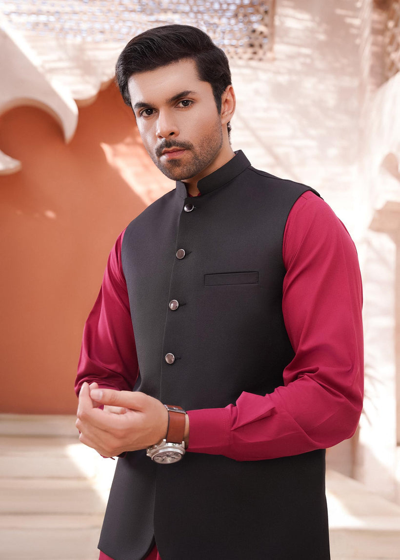 Black and Red Blended Waistcoat Kurta (3-Piece) - Image 3