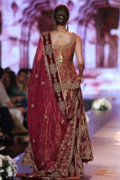 Pakistani Rust & Plum Embellished Net Bridal Lehenga (3-Piece) - Image 3