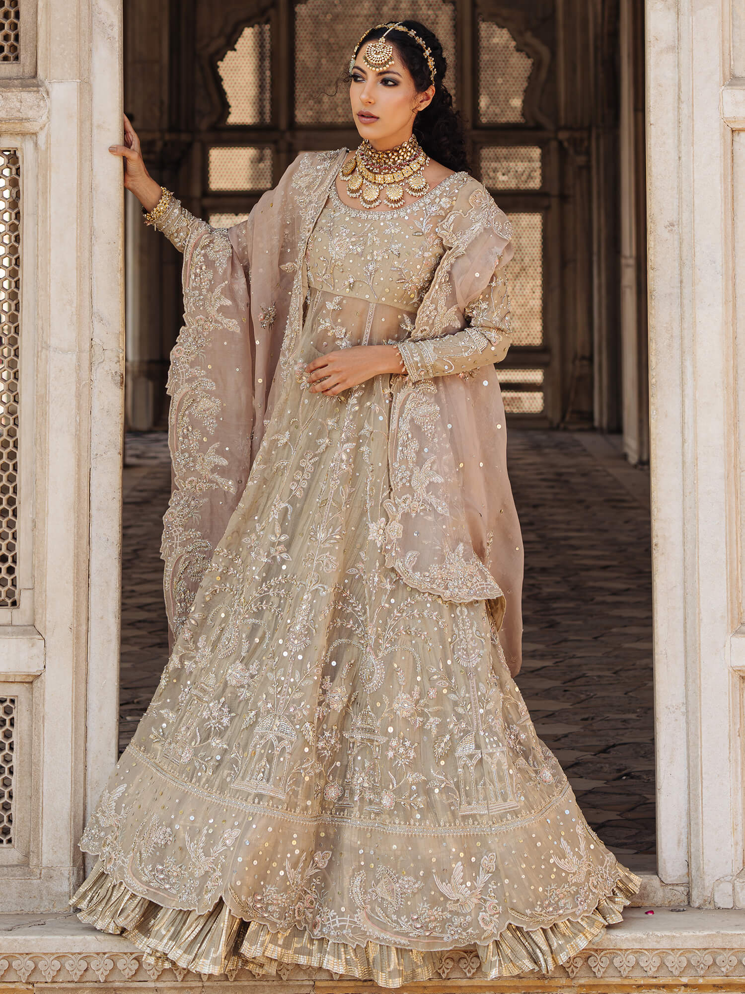 Sand Zardozi & Resham Organza Pishwas (3-Piece) - Image 3