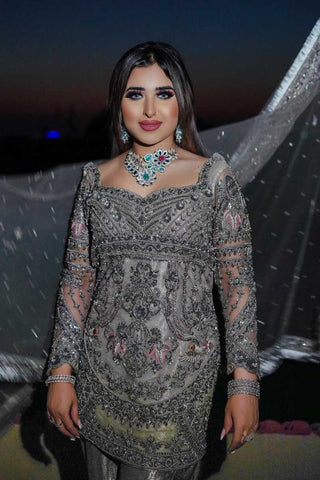 Pakistani Silver Grey Embellished Net Peplum Gharara (3-Piece) - Image 3