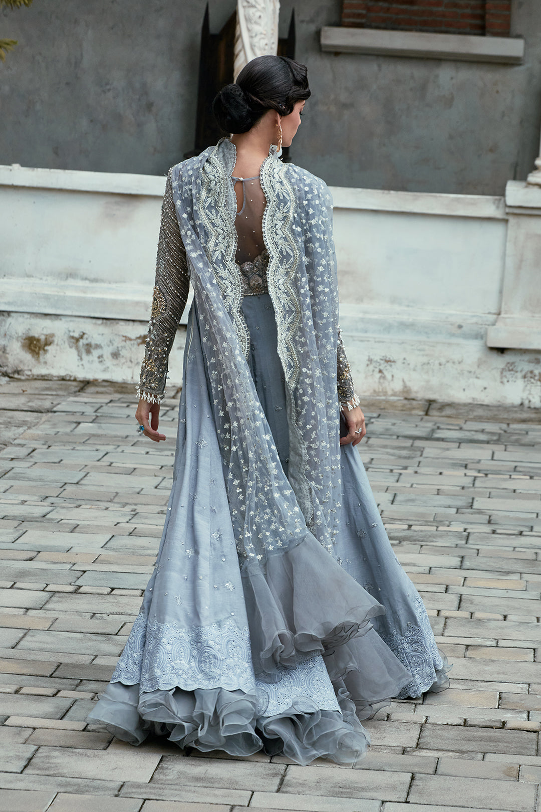 Silver Grey Embellished Net Silk Gown (2-Piece) - Image 4