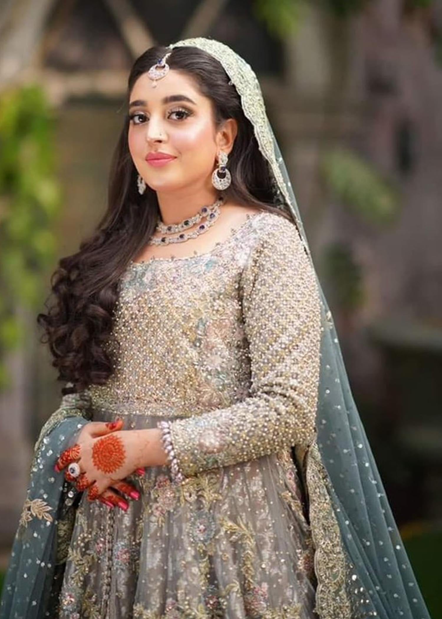 Pakistani Muted Silver Grey Embellished Bridal Gown (2-Piece) - Image 2