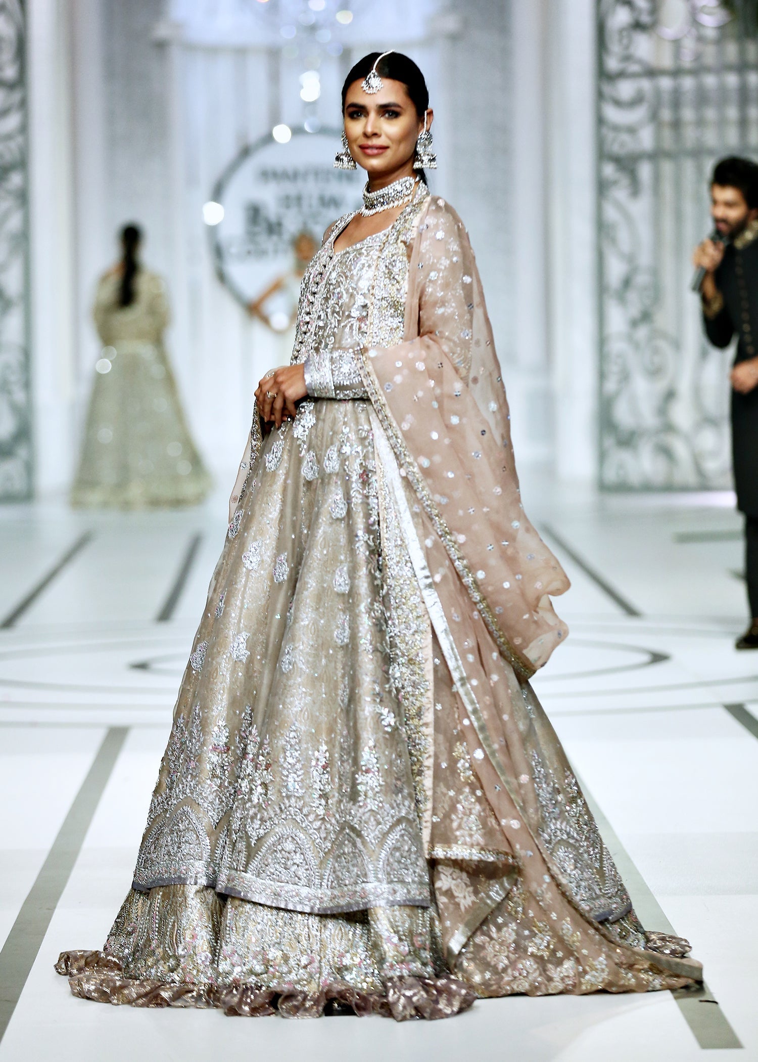Pakistani Silver Zardozi Organza Gown with Lurex Lehenga (3-Piece) - Image 7
