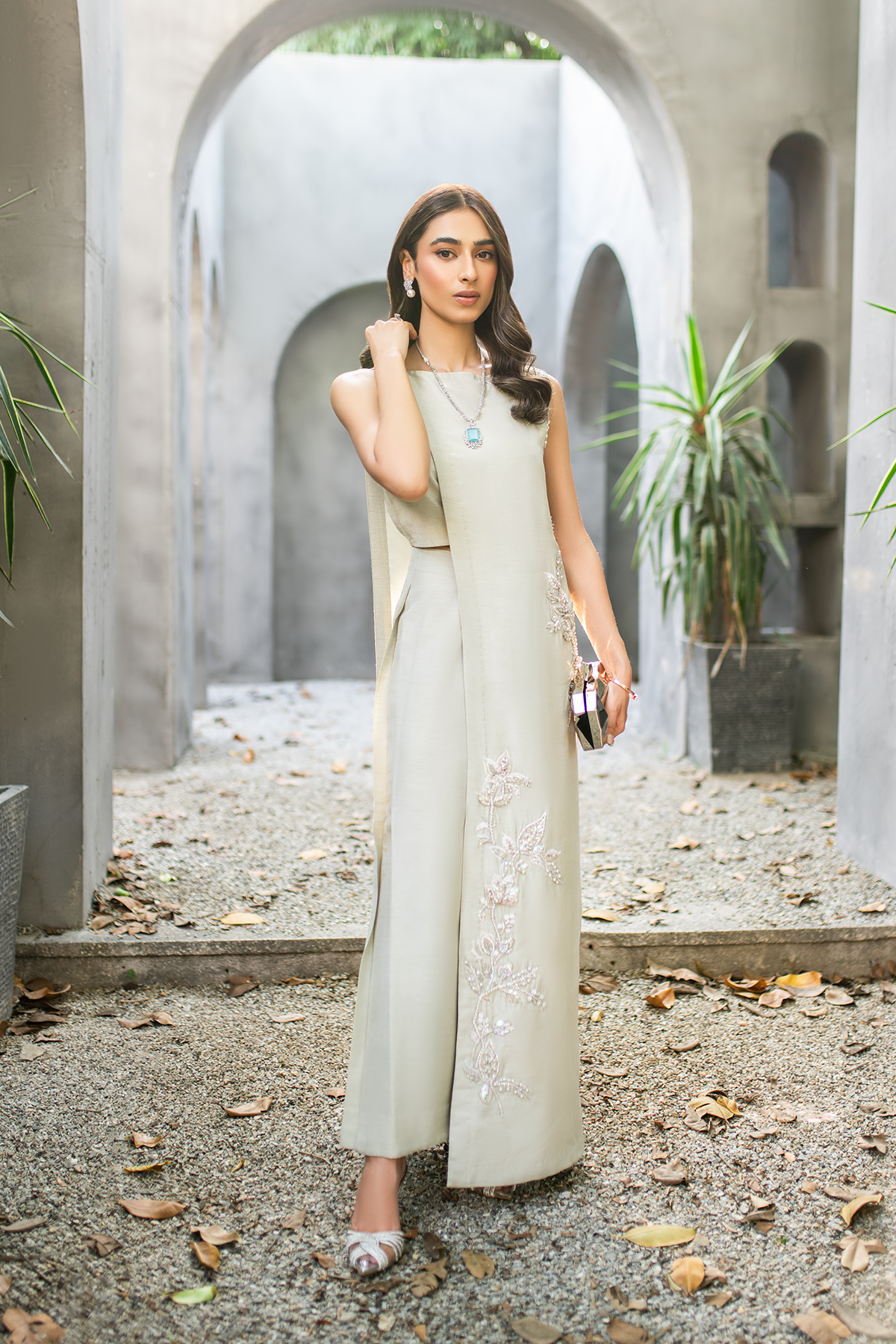 Pakistani Silver-Grey Embellished Silk-Blend Jacket Set (2-Piece) - Image 3