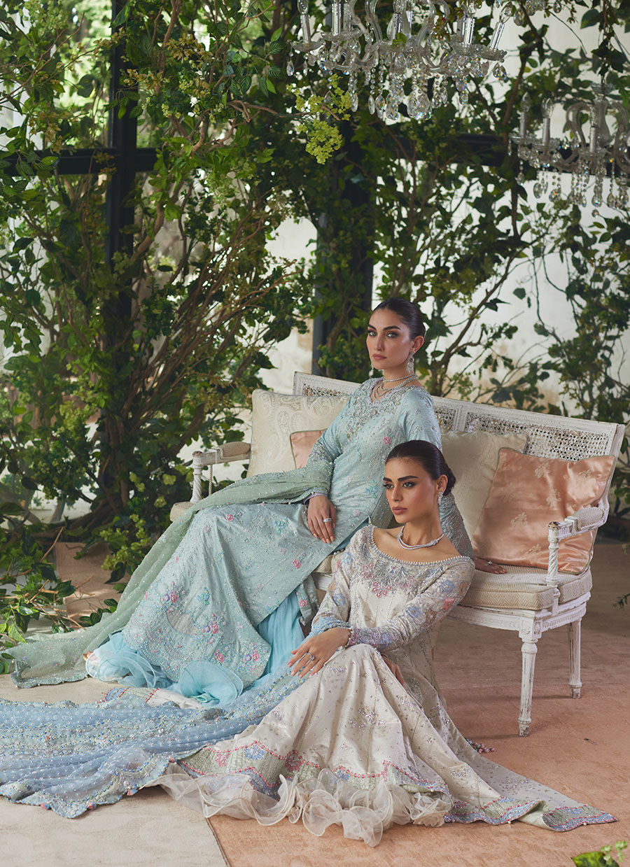 Silver Embroidered Zari Kalidaar Dress (3-Piece) - Image 18