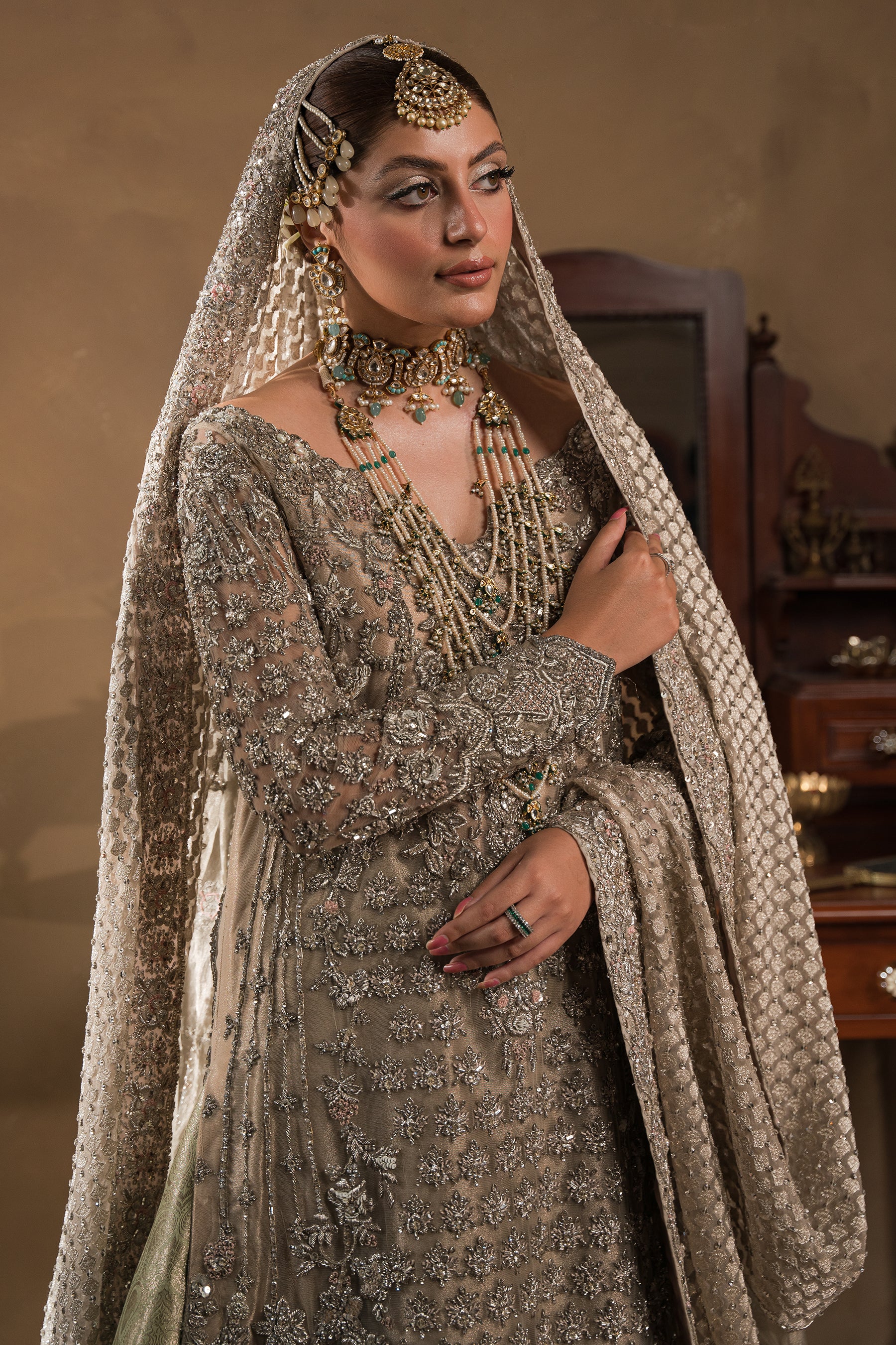 Pakistani Silvery Champagne Zardozi Brocade Farshi Lehenga (3-Piece) - Image 4