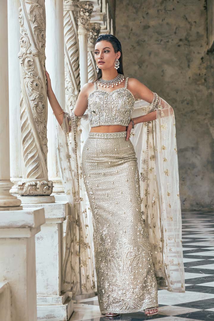 Pakistani Silver Embellished Metallic Lehenga Set (3-Piece) - Image 3