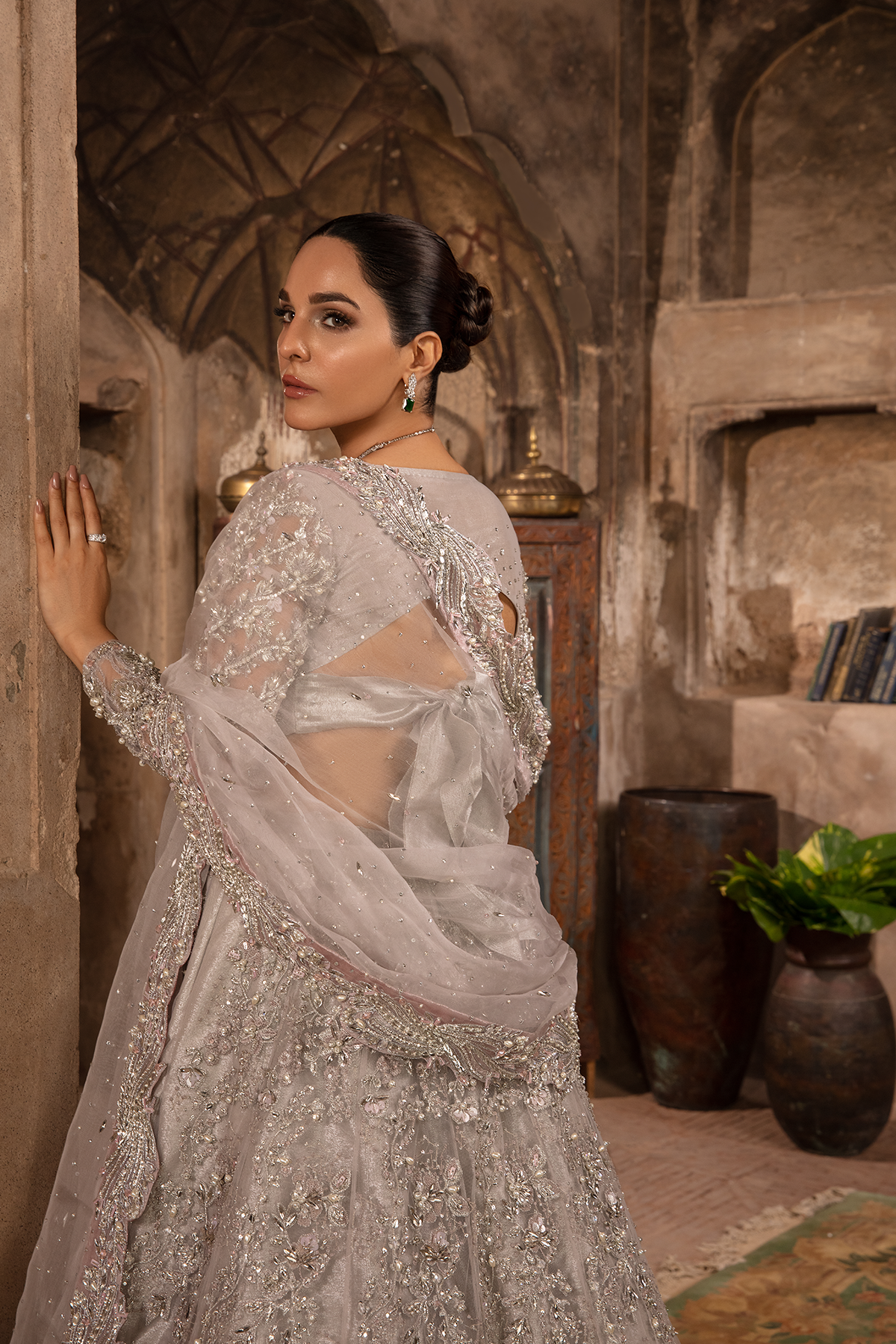 Grey Silver 3D Embellished Net Lehenga Choli (3-Piece) - Image 8