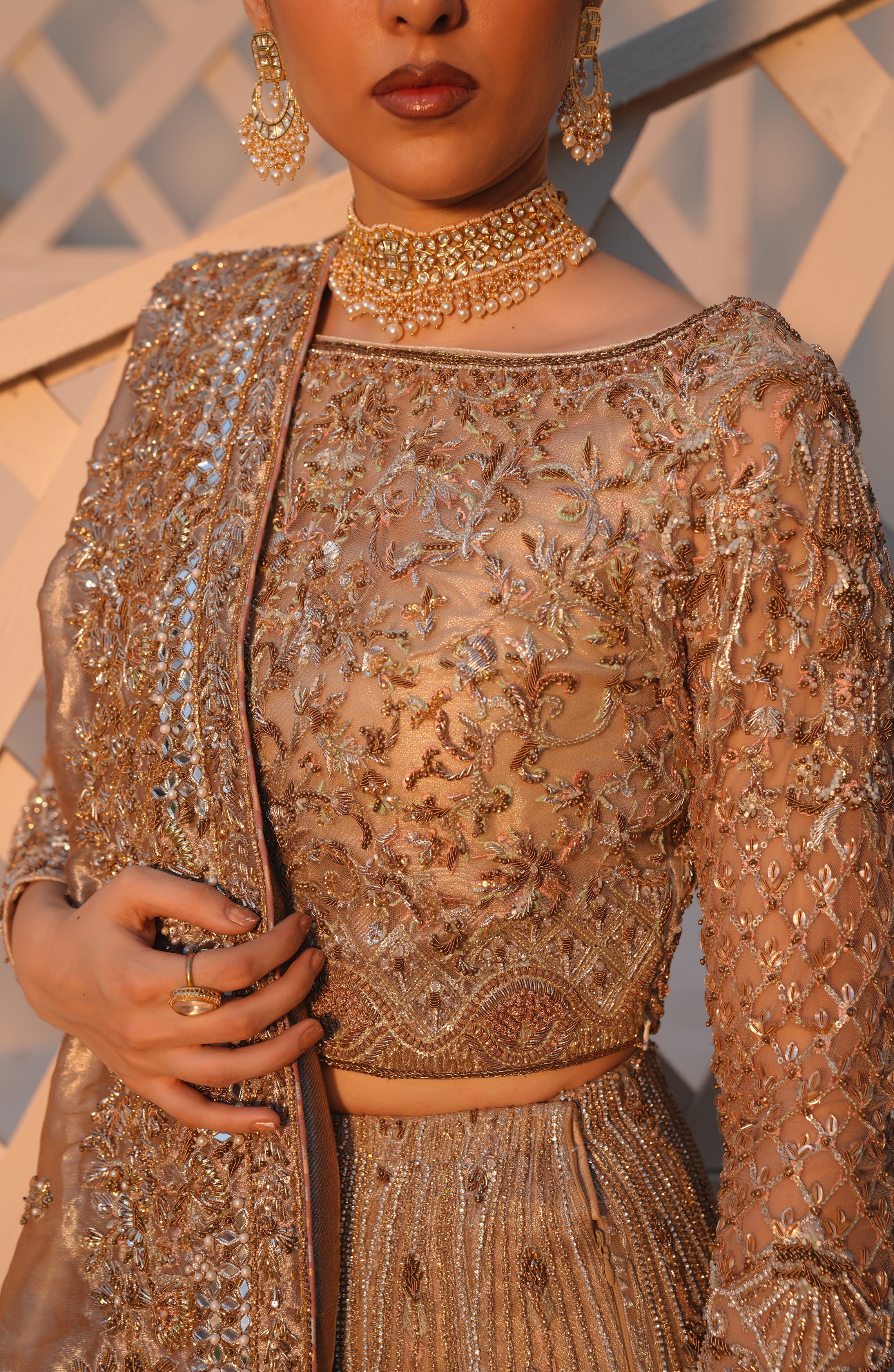 Silver Grey Ganga Jaamni Net Lehenga Choli (3-Piece) - Image 3