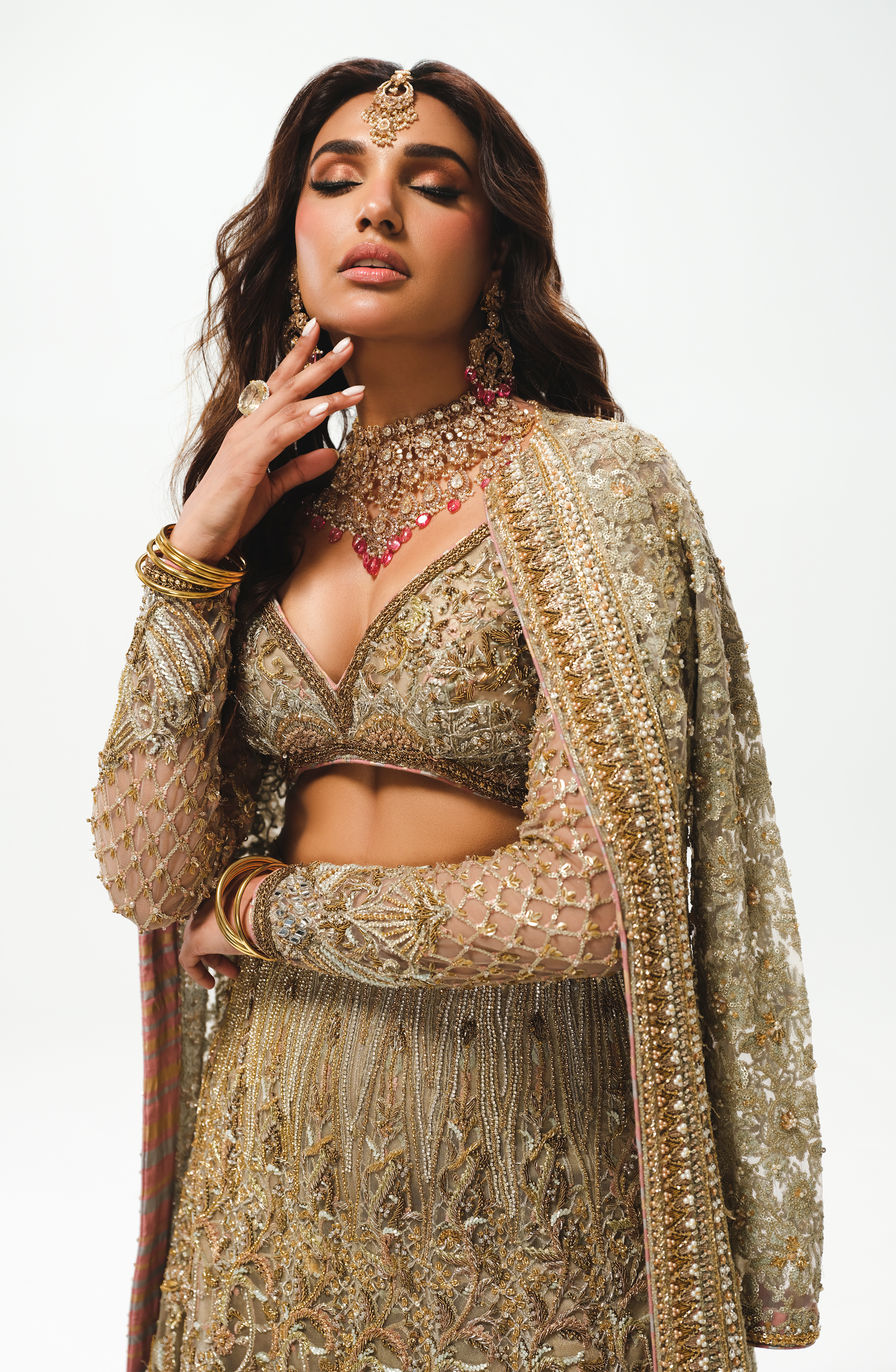 Pakistani Silver Grey Ganga Jaamni Net Lehenga Set (3-Piece) - Image 3